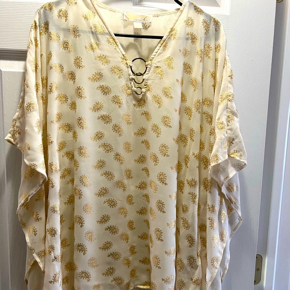 Mk off white top